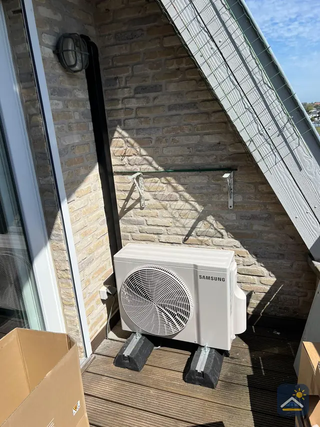 Buitenunit op het terras